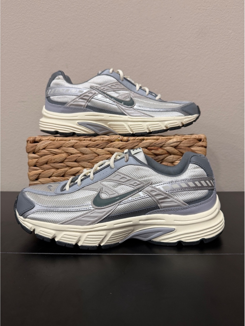 Size 9 - Nike Initiator “Light Bone Metallic Silver”